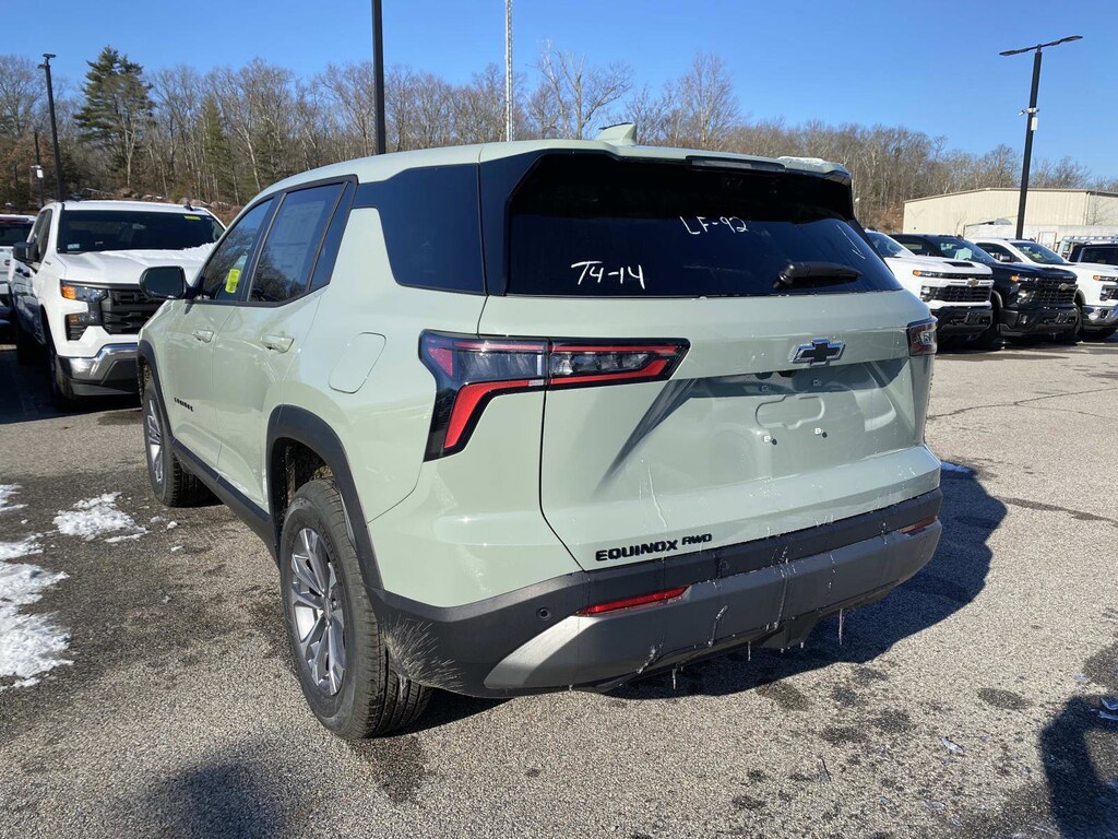 New 2026 Chevrolet Equinox LT SUV