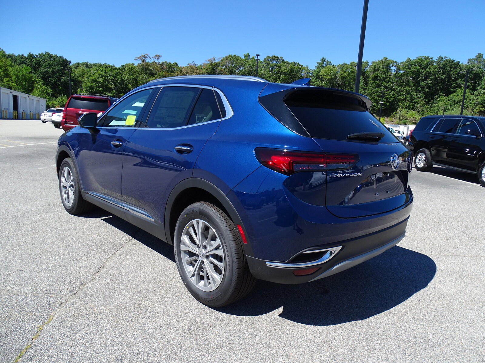 2022 Buick Envision Preferred photo 3