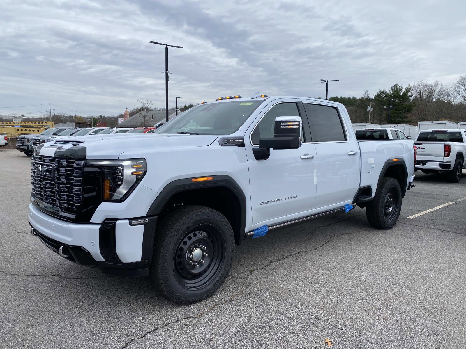 2026 GMC Sierra 2500HD Denali Ultimate's photo