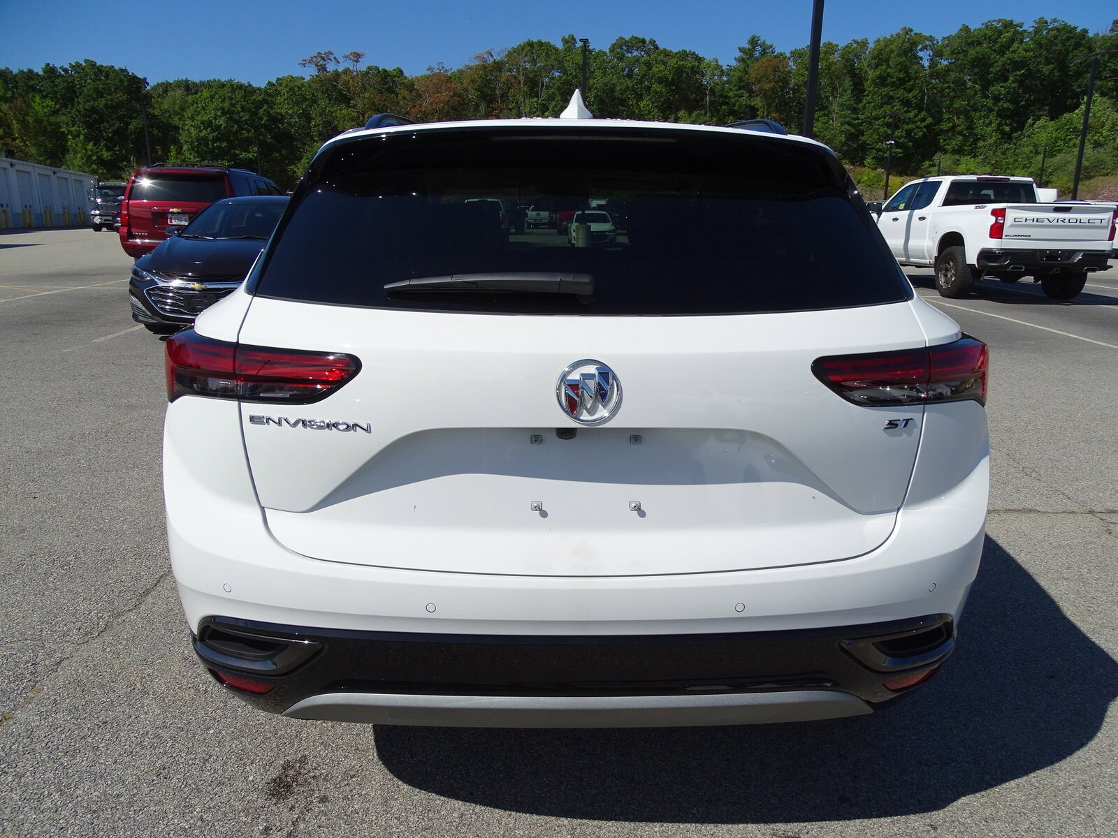 2022 Buick Envision Essence photo 4