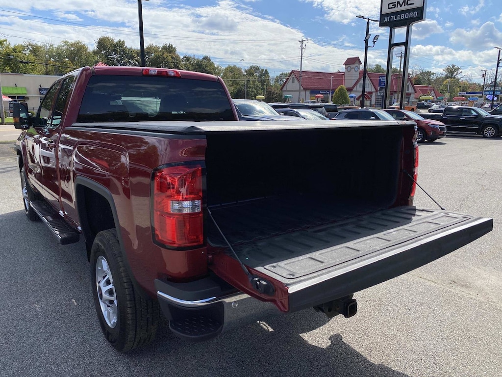 Used 2018 GMC Sierra 2500HD SLE Truck
