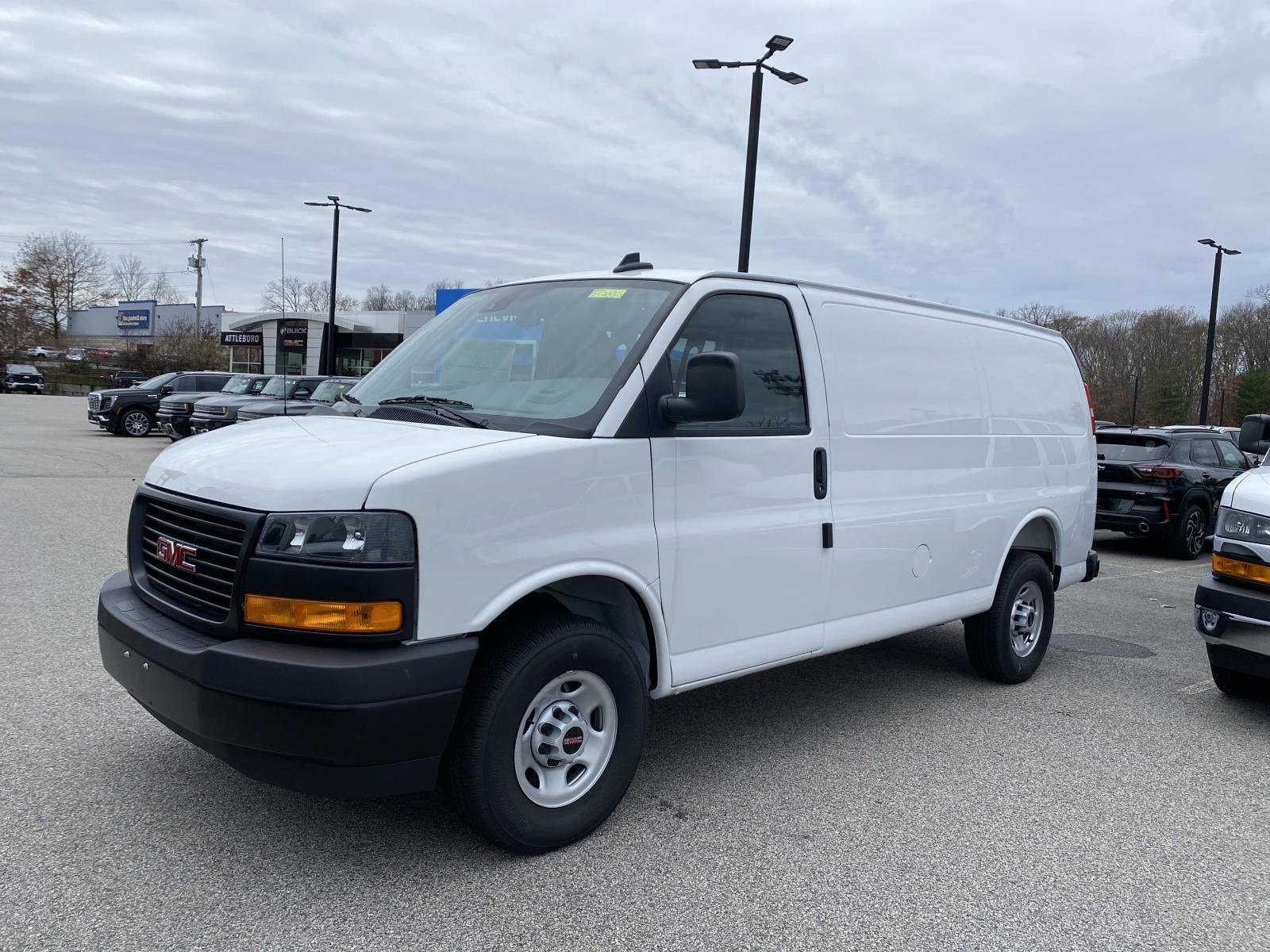 2025 GMC Savana Cargo Work Van's photo