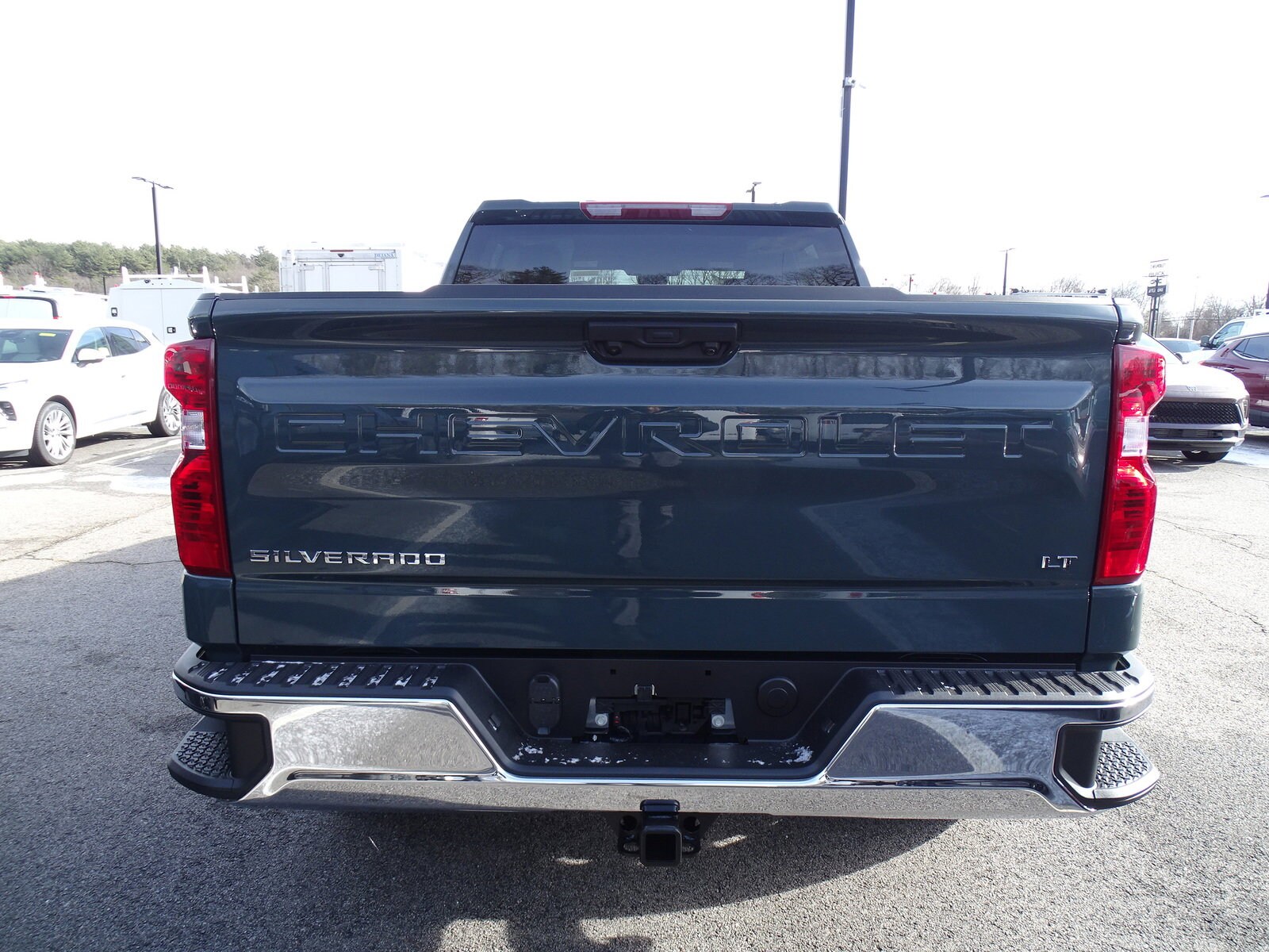 2025 Chevrolet Silverado 1500 LT photo 4