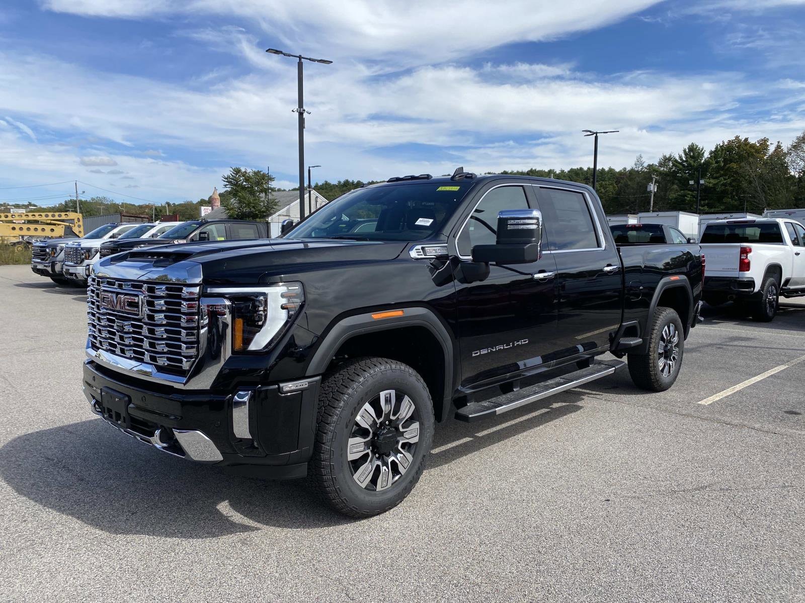 2026 GMC Sierra 2500HD Denali's photo