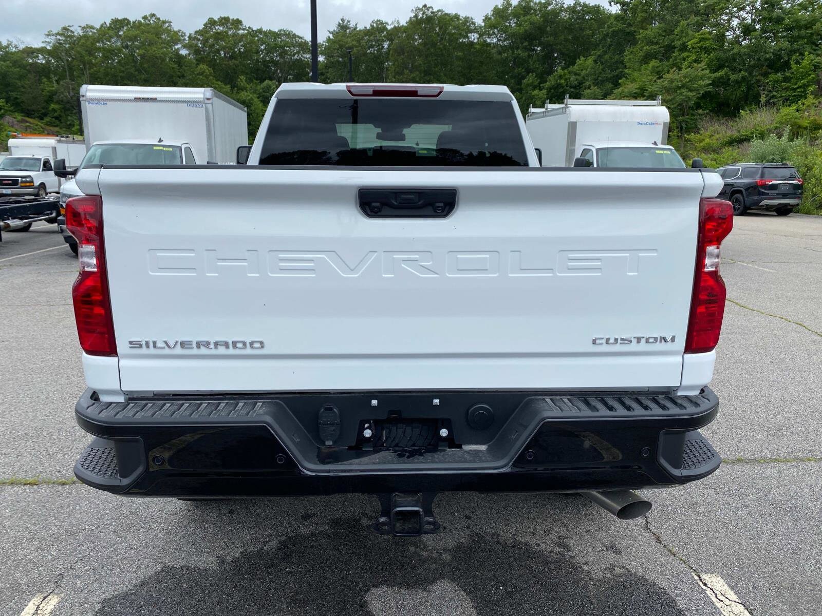 2025 Chevrolet Silverado 2500HD Custom photo 4