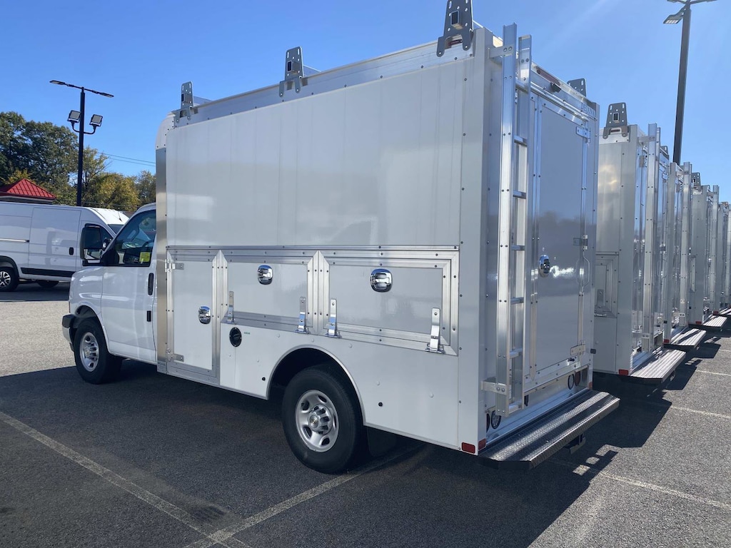 New 2025 Chevrolet Express Commercial Cutaway 1WT Cutaway Van