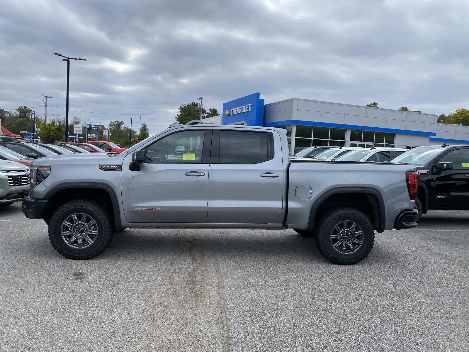 2026 Gmc Sierra 1500 AT4X photo 2