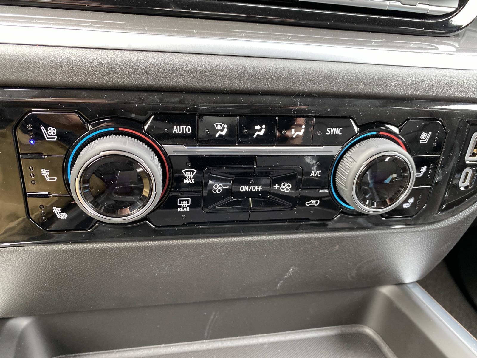 2026 Chevrolet Silverado 2500 HD High Country - Photo 12