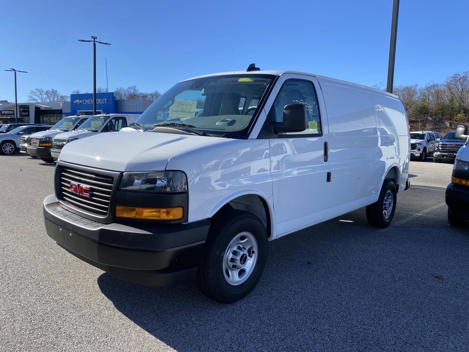 2025 GMC Savana Cargo Work Van's photo