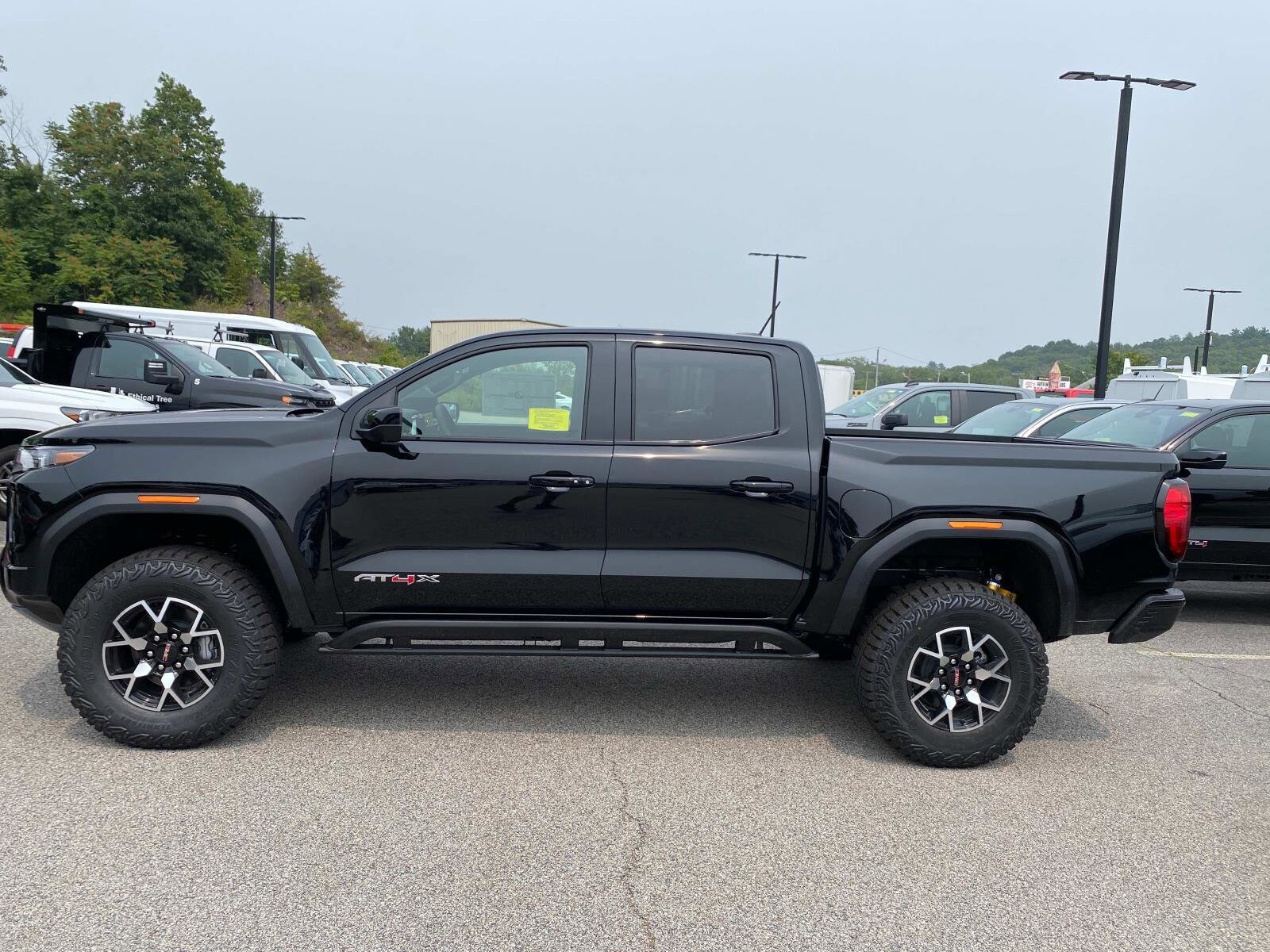 2026 Gmc Canyon AT4X photo 2