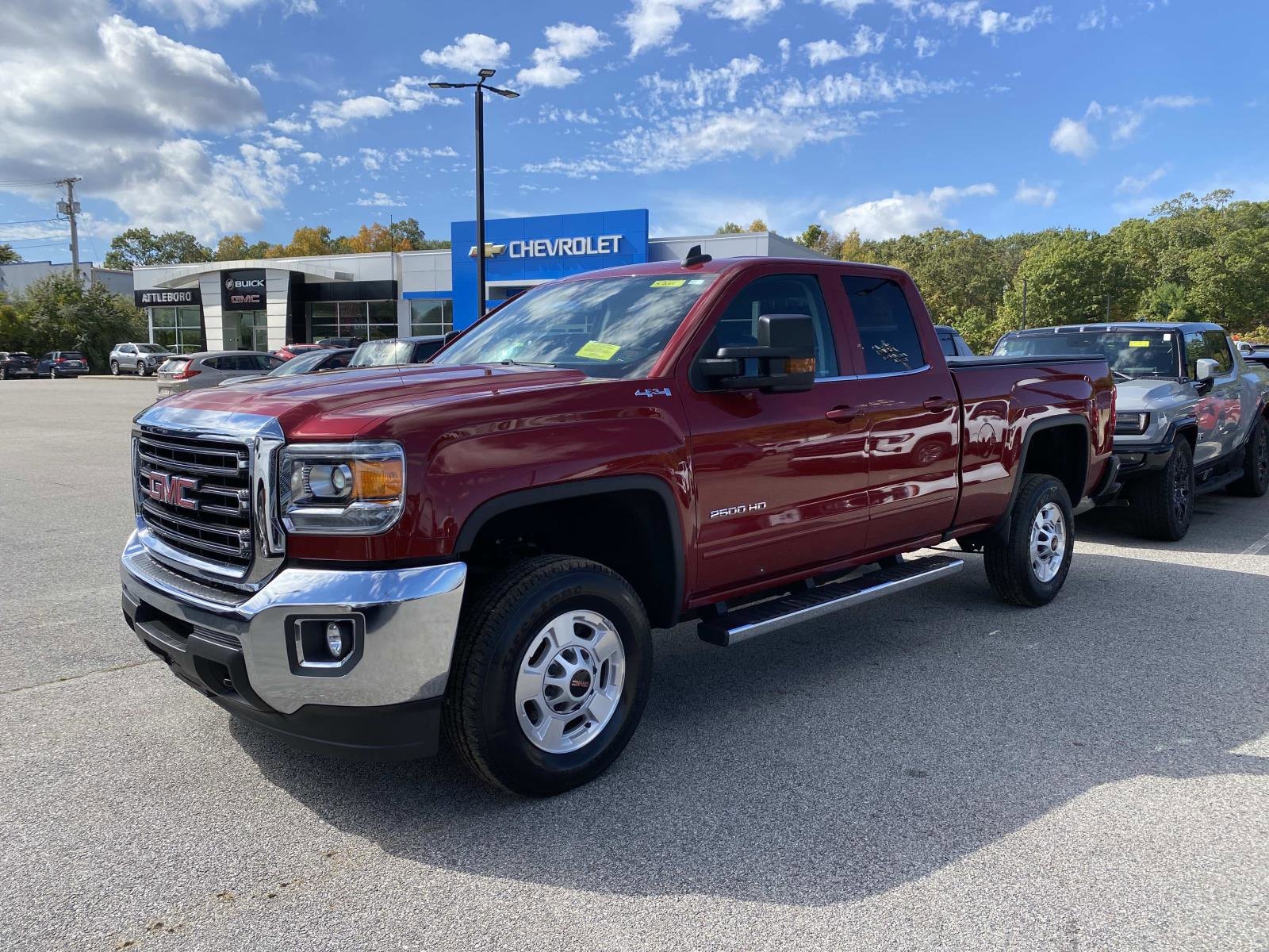 2018 GMC Sierra 2500HD SLE's photo