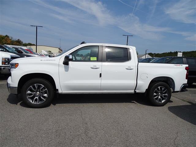 2024 Chevrolet Silverado 1500 LT photo 2