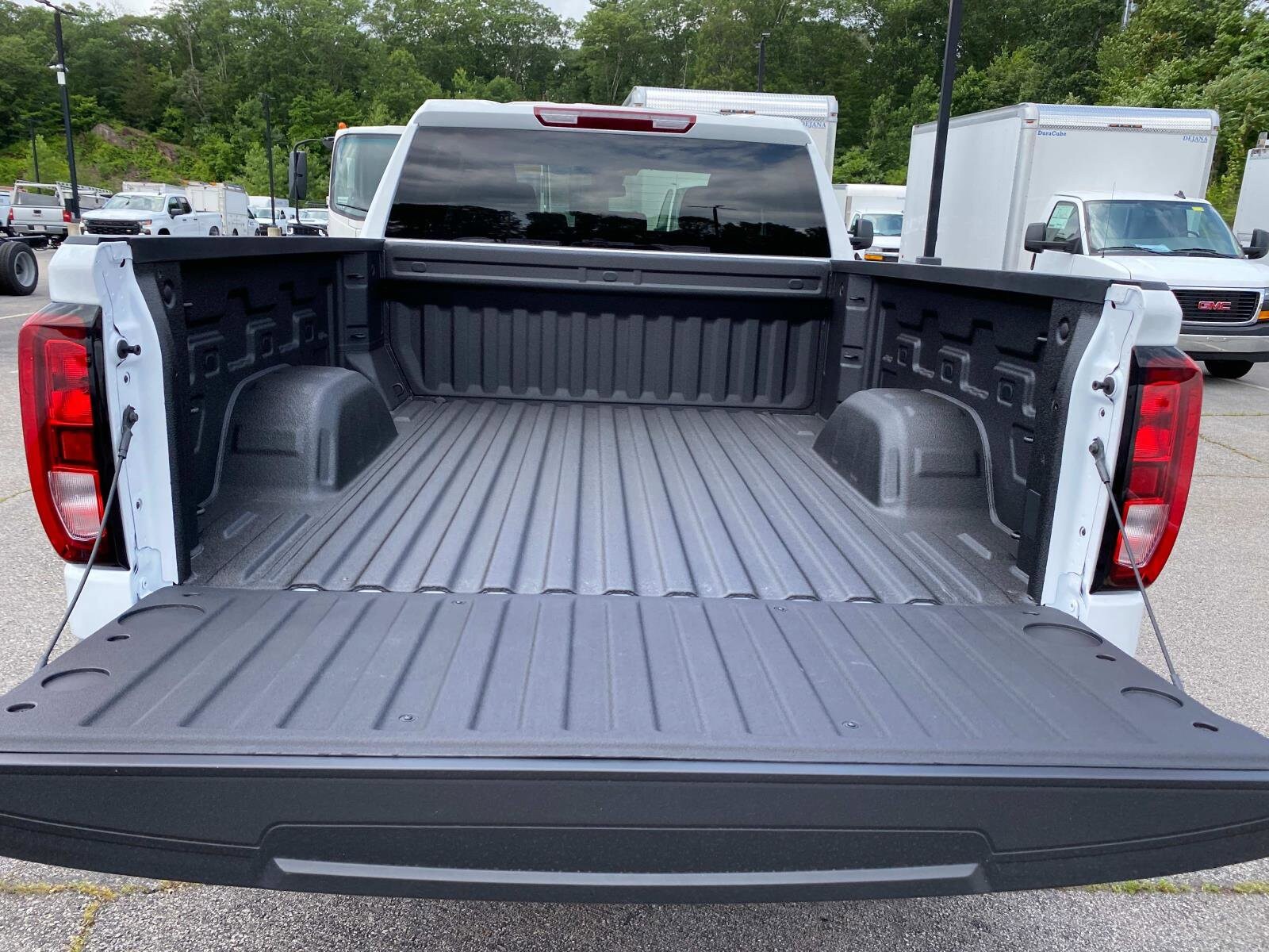 2025 Gmc Sierra 1500 Pro photo 4