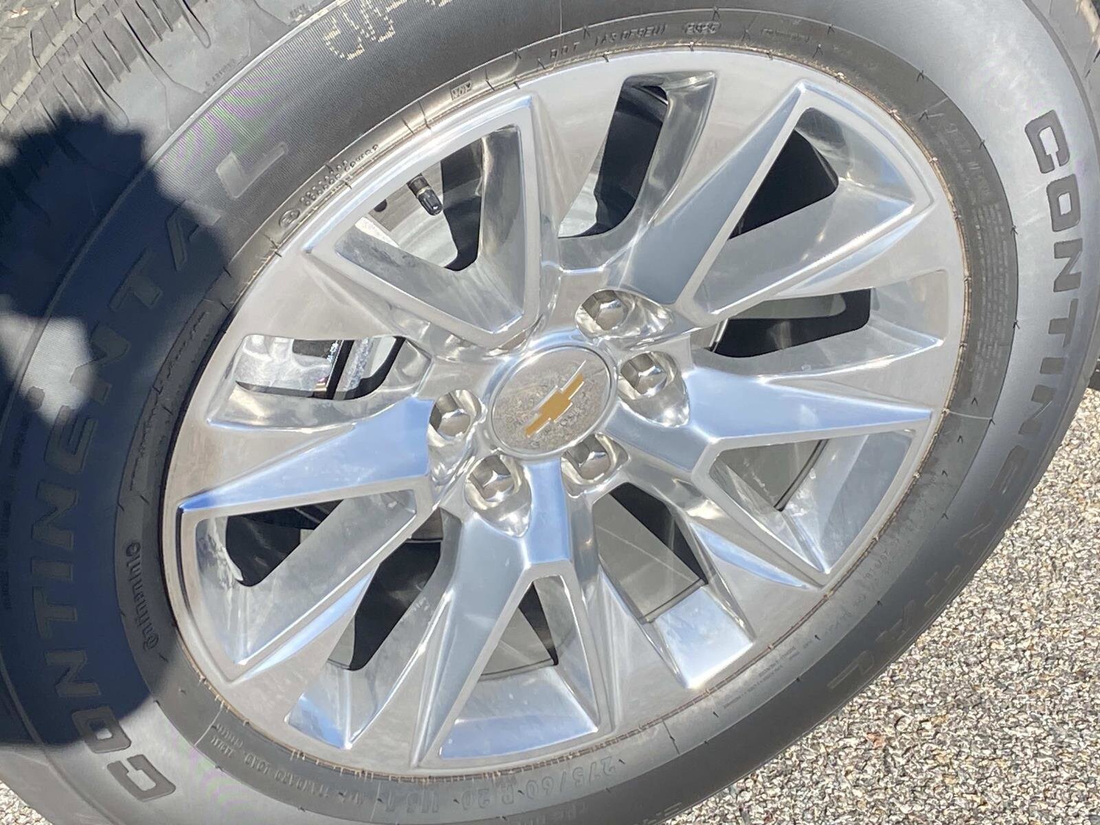 2026 Chevrolet Suburban Premier photo 3