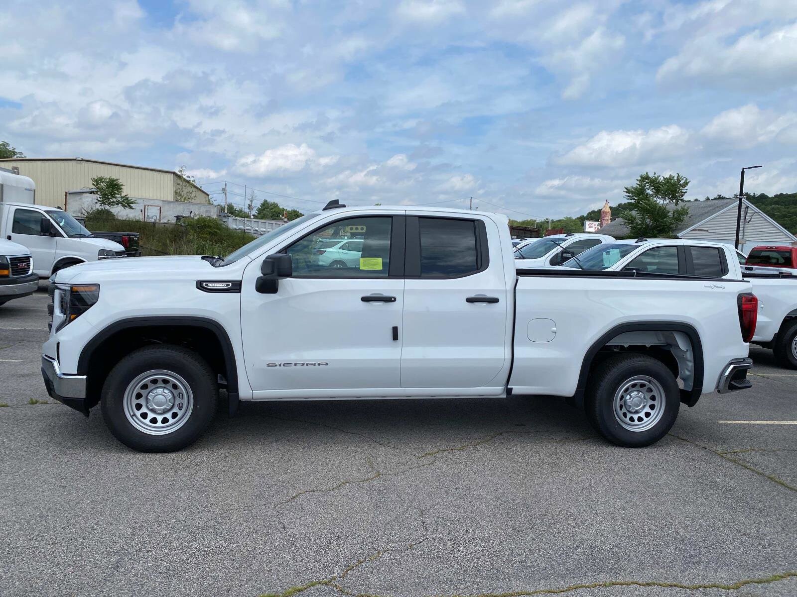 2025 Gmc Sierra 1500 Pro photo 2