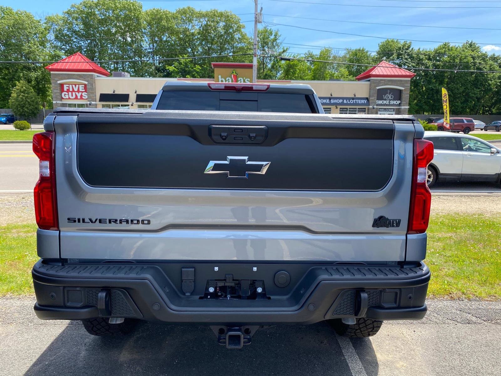 2024 Chevrolet Silverado 1500 ZR2 photo 4