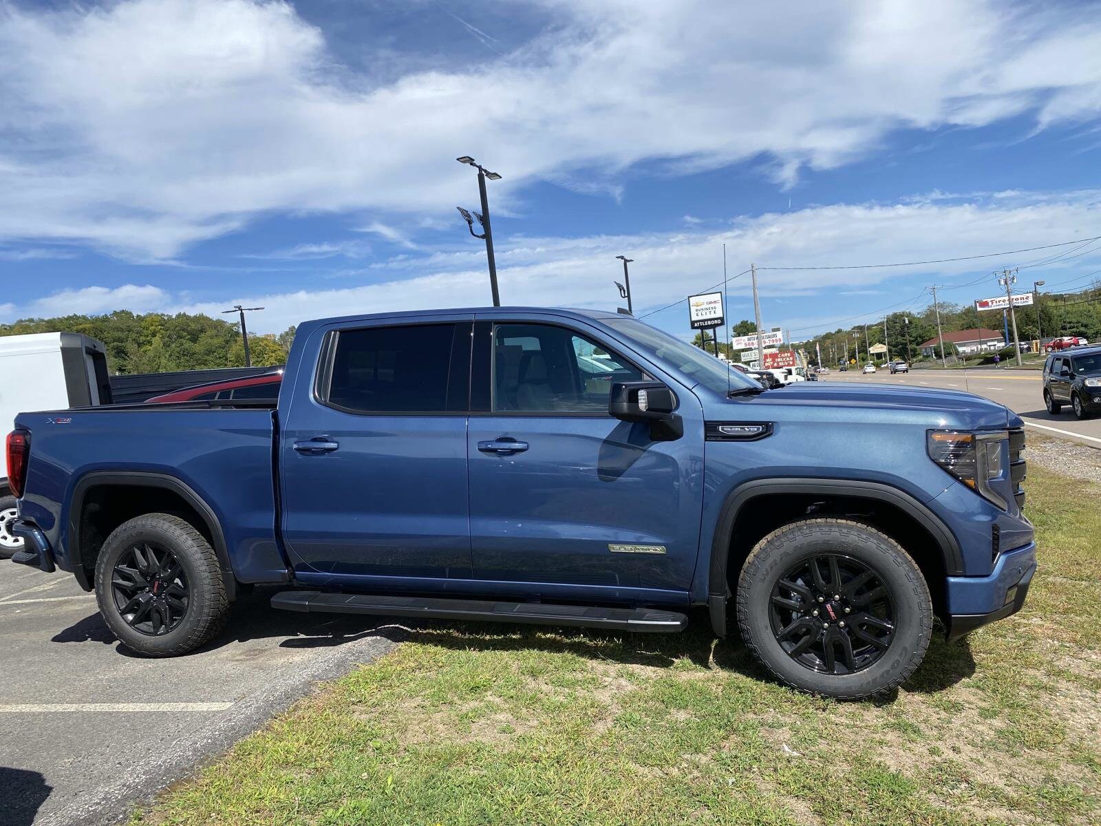 2026 Gmc Sierra 1500 Elevation photo 4