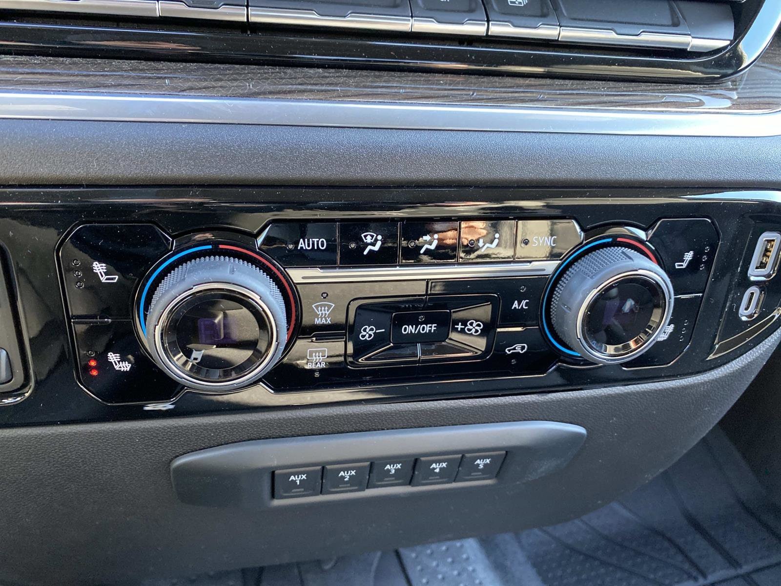 2026 Chevrolet Silverado 2500 HD LT - Photo 10