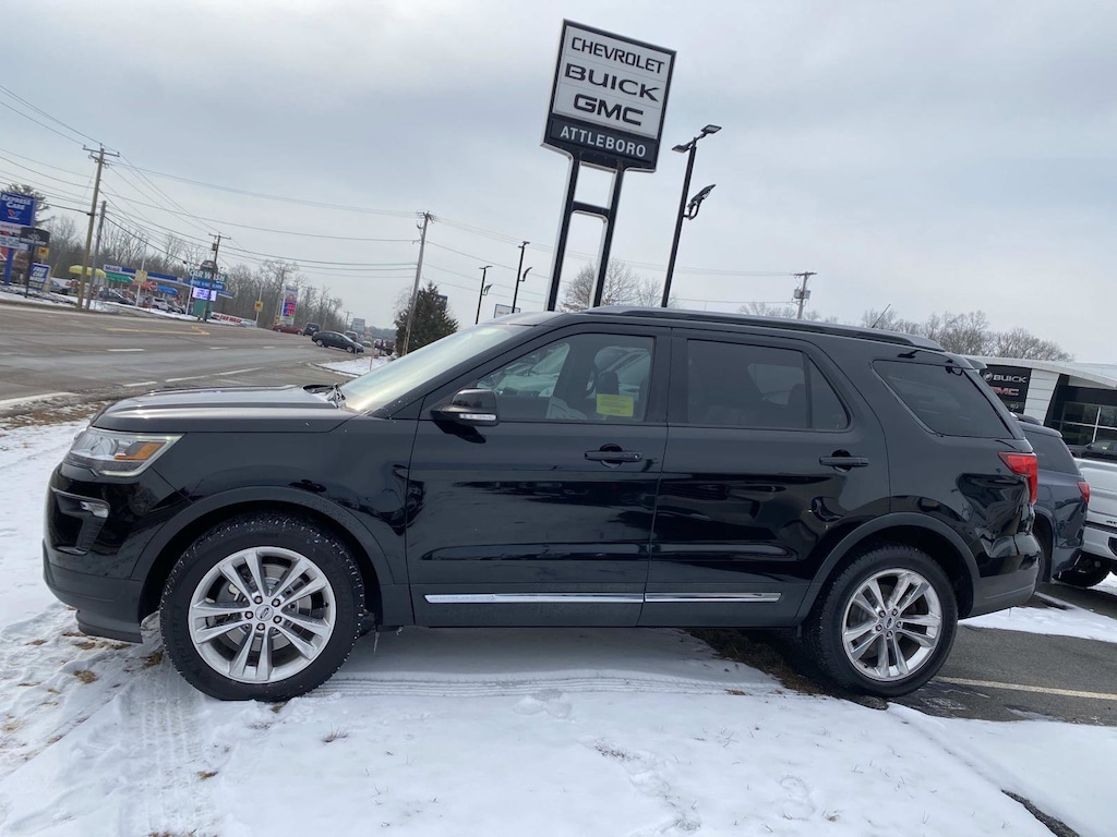 Used 2018 Ford Explorer XLT Sport Utility