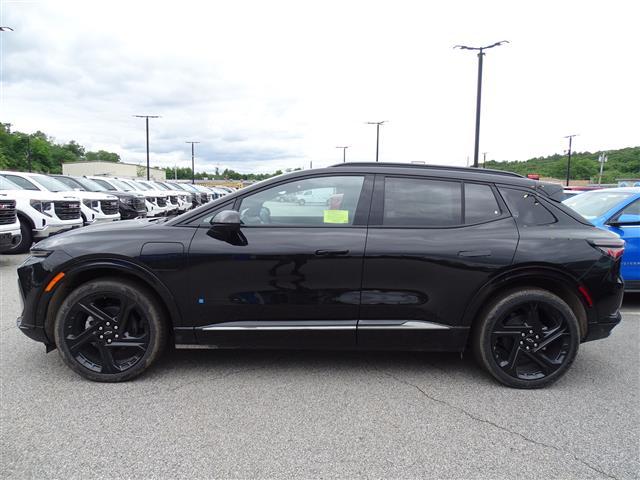 2024 Chevrolet Equinox EV 3RS photo 2