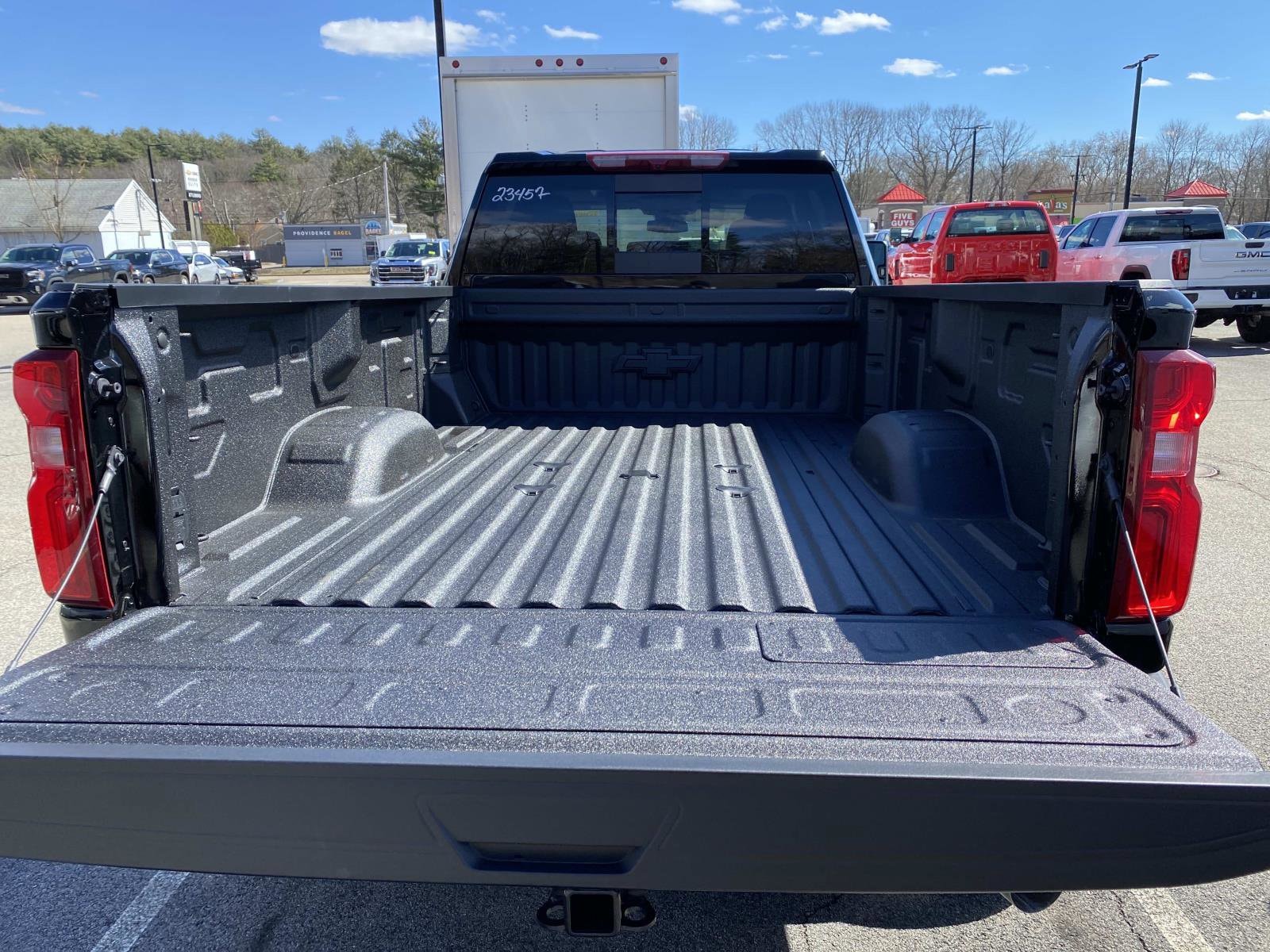 2026 Chevrolet Silverado 3500 HD LTZ - Photo 6