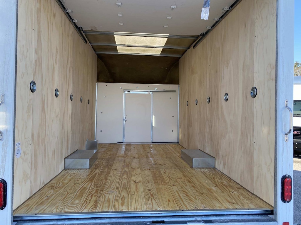 New 2025 GMC Savana Commercial Cutaway 1WT Cutaway Van