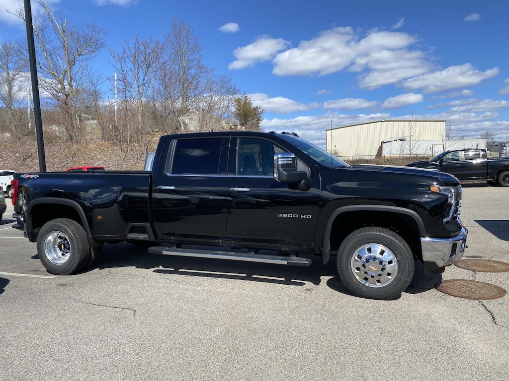 New 2026 Chevrolet Silverado 3500HD LTZ DRW Truck