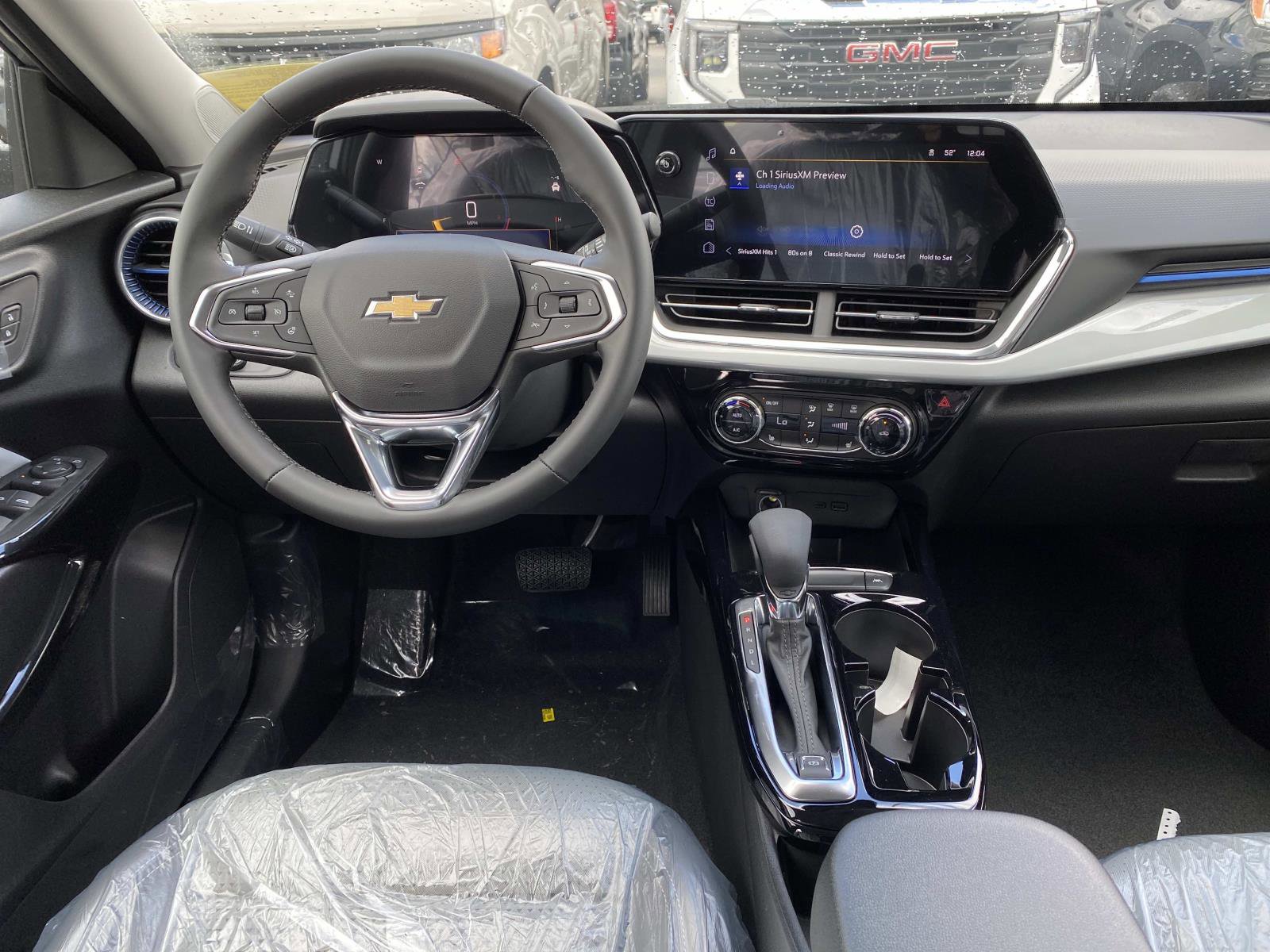 2026 Chevrolet Trax LT - Photo 7