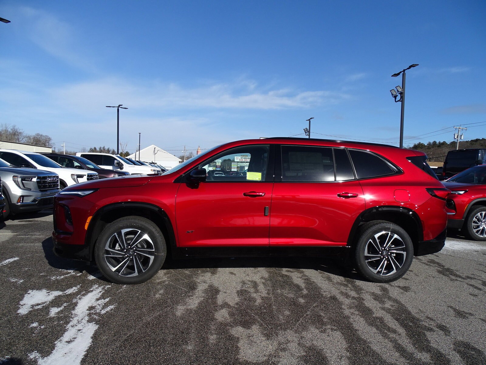 2025 Buick Enclave Sport Touring photo 2