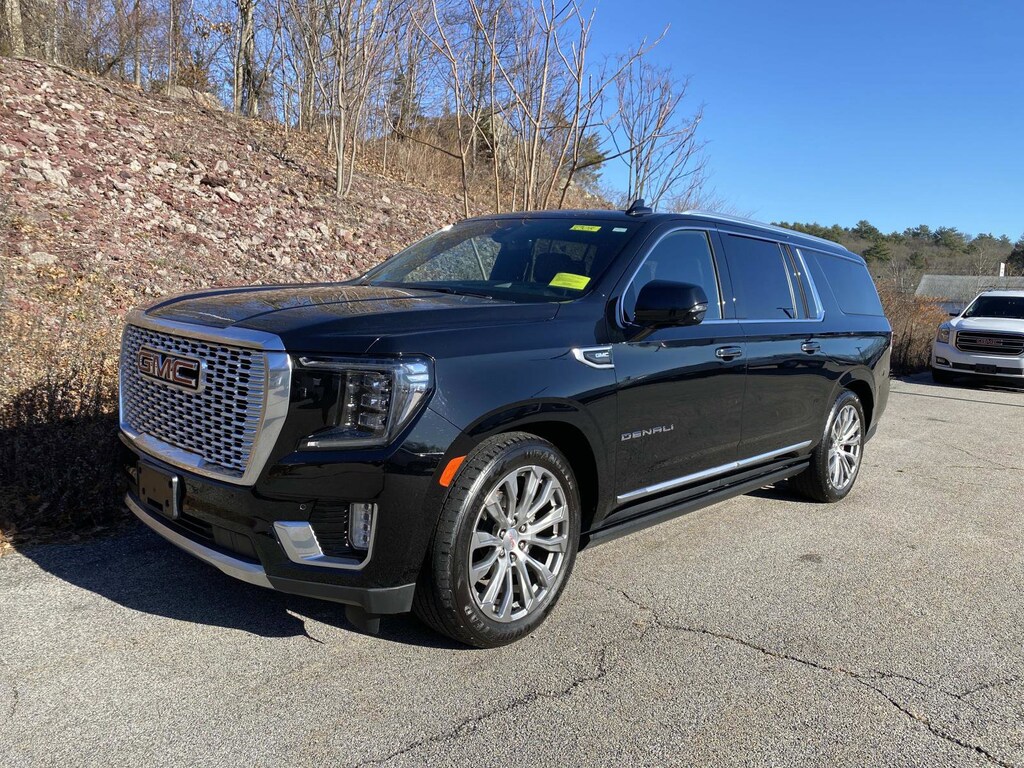Used 2022 GMC Yukon XL Denali SUV