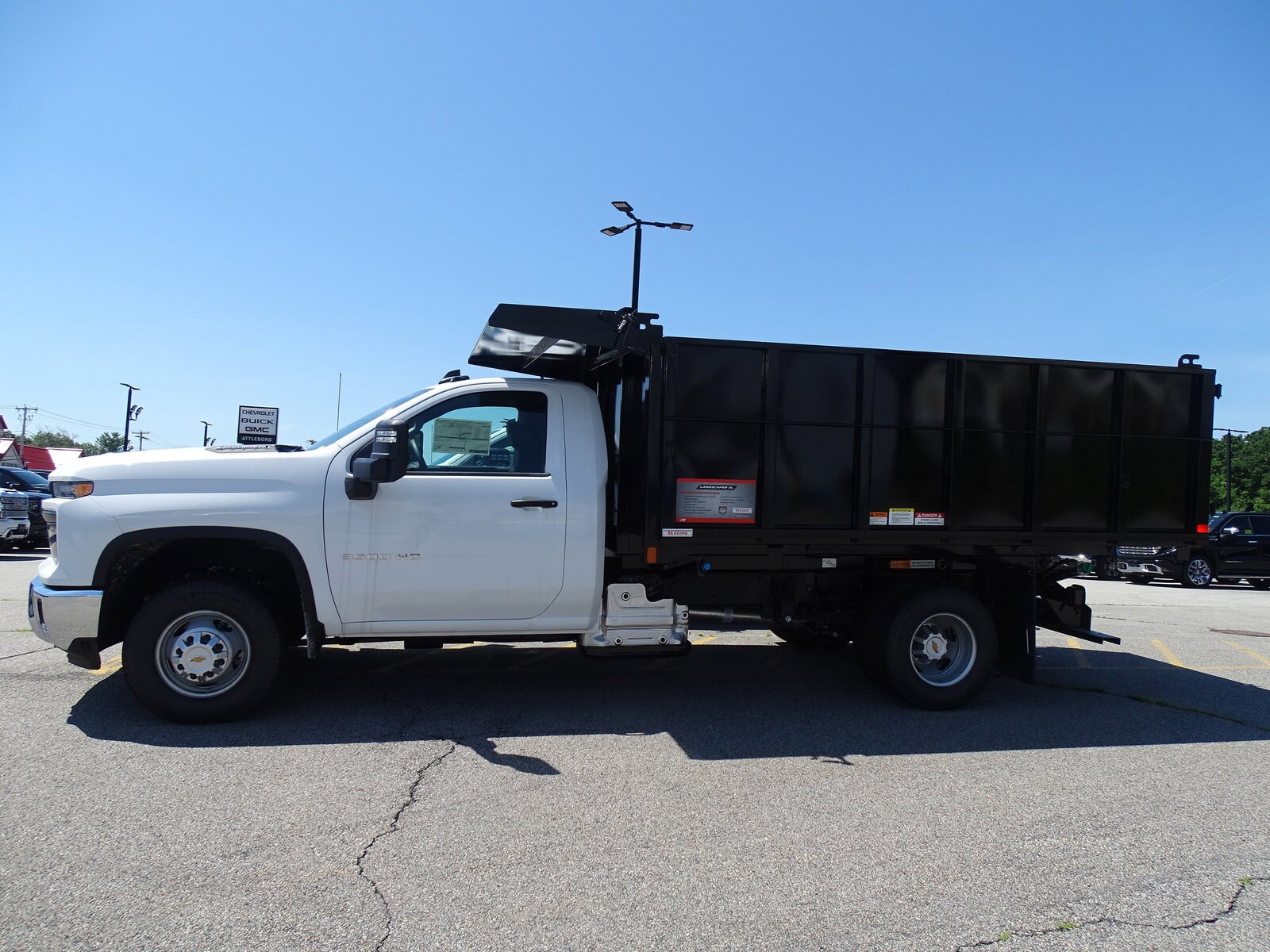 2024 Chevrolet Silverado 3500HD Work Truck photo 2