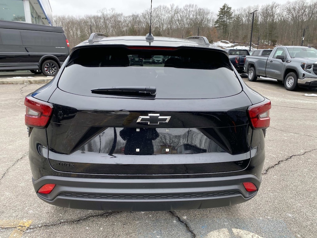 New 2026 Chevrolet Trax LT SUV