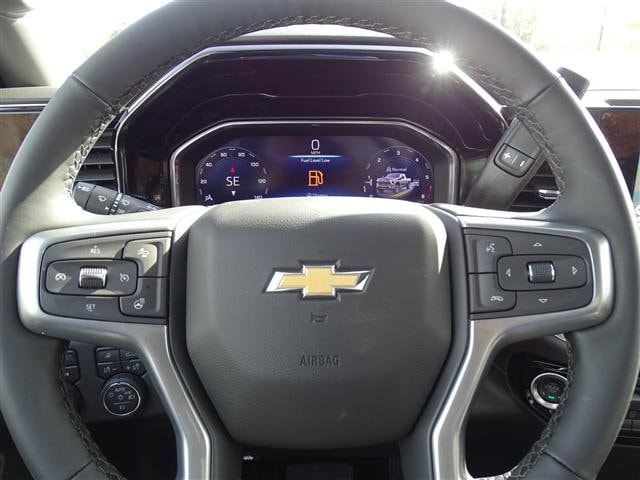 2025 Chevrolet Silverado 3500 HD LT - Photo 13