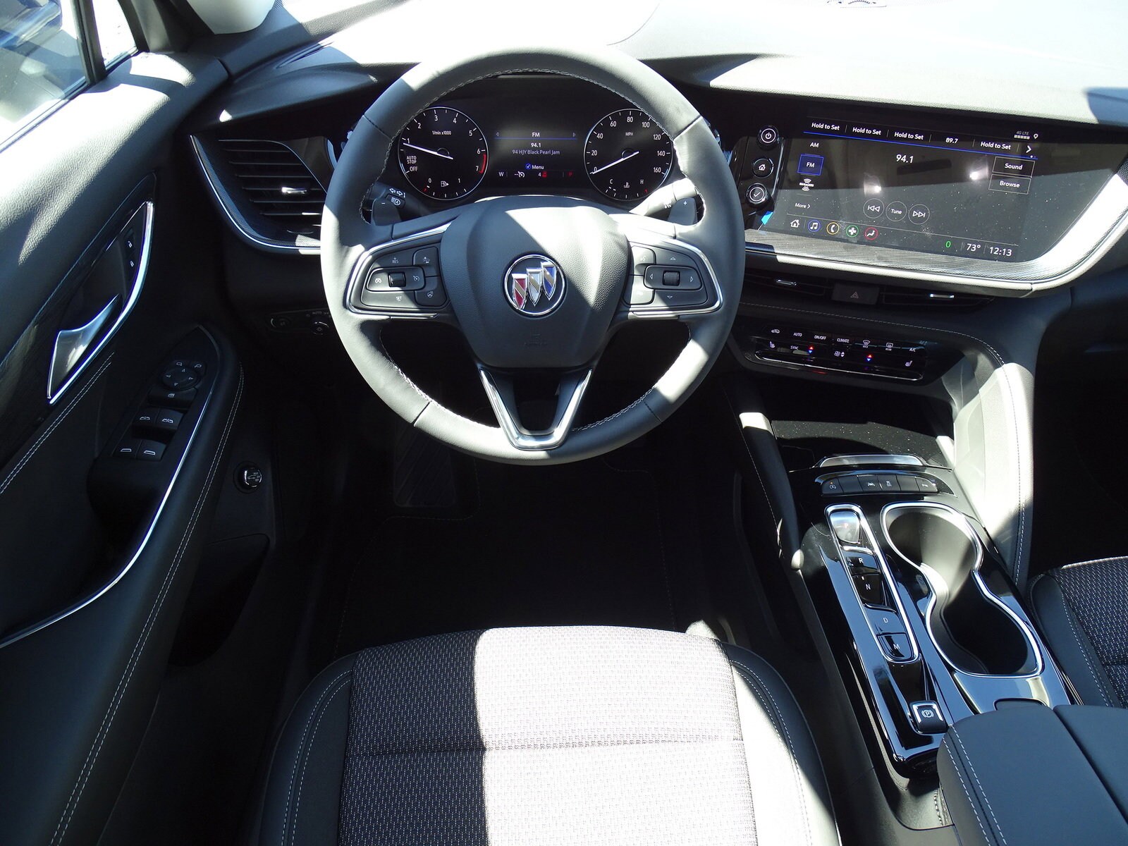 2022 Buick Envision Preferred photo 4