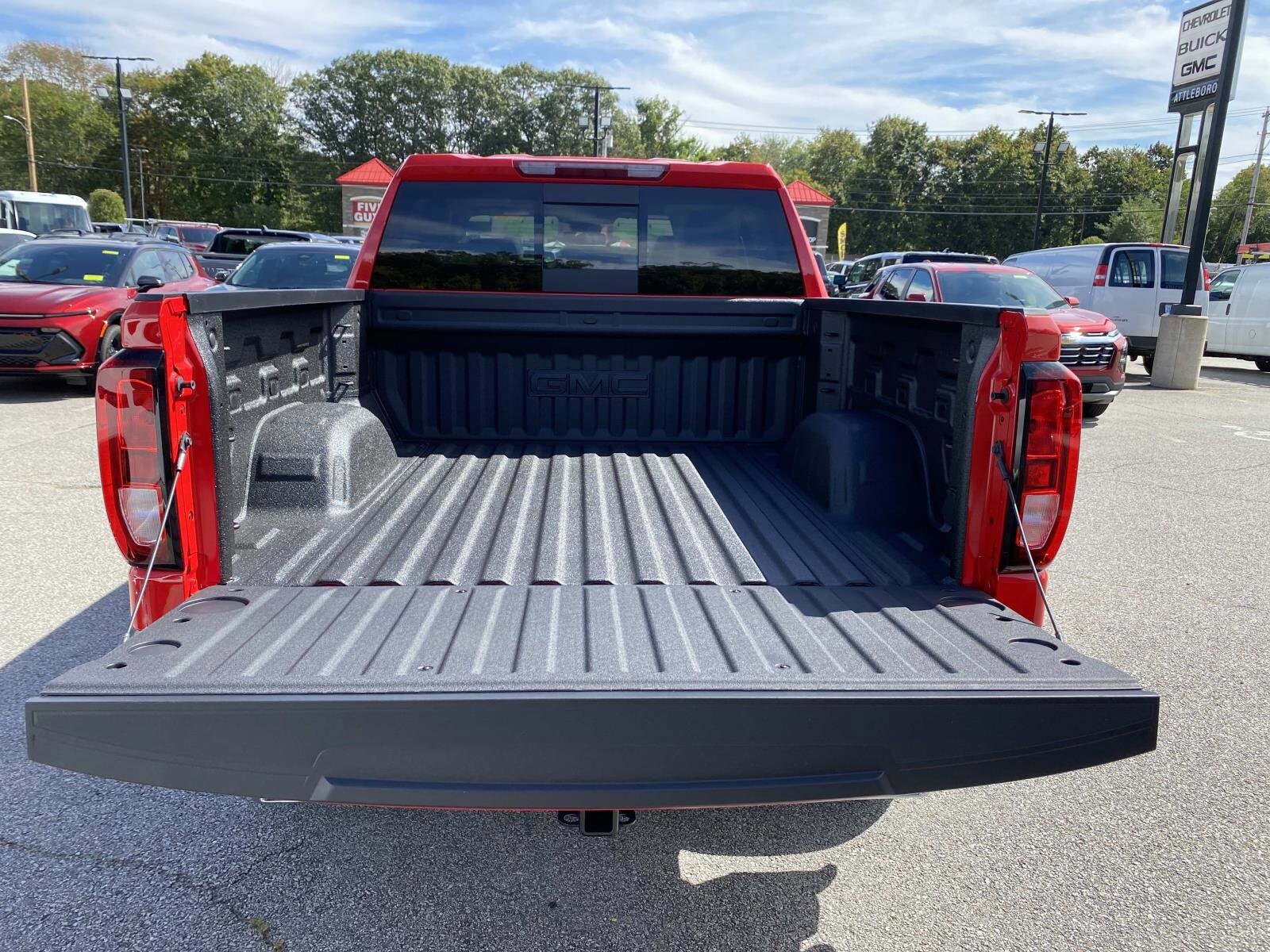 2026 Gmc Sierra 1500 Elevation photo 3