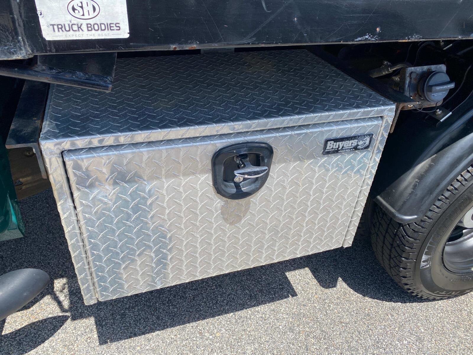 2021 Chevrolet Silverado 3500HD Work Truck photo 3