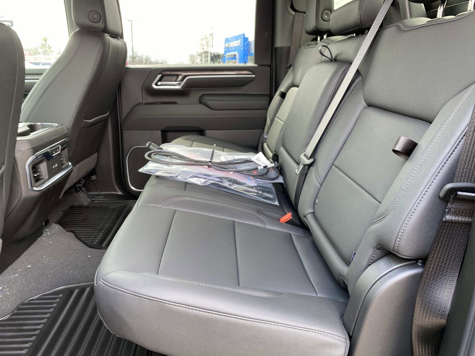 2026 Chevrolet Silverado 2500 HD LTZ - Photo 6
