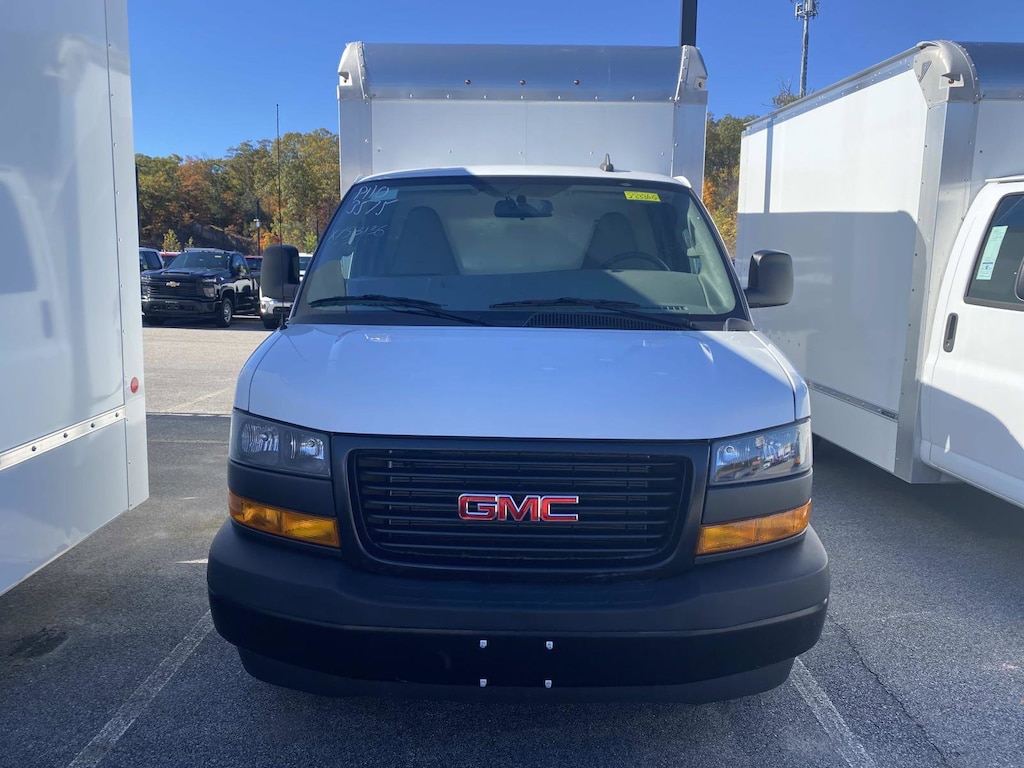New 2023 GMC Savana Commercial Cutaway 1WT Cutaway Van