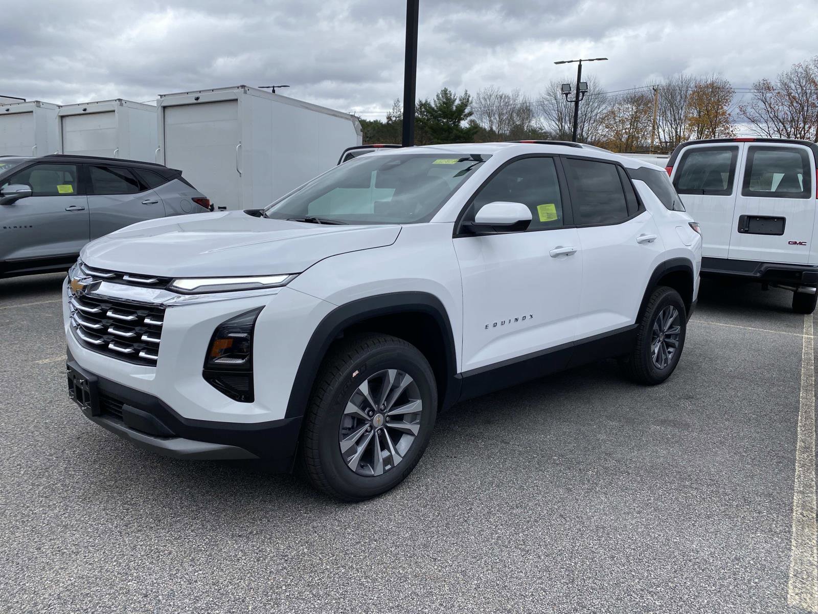 2026 Chevrolet Equinox LT's photo