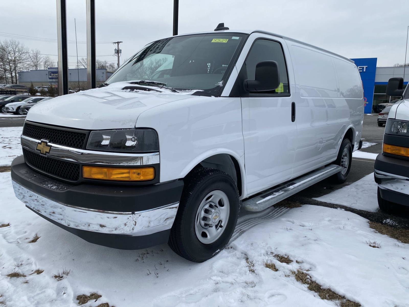 2024 Chevrolet Express Cargo Work Van's photo