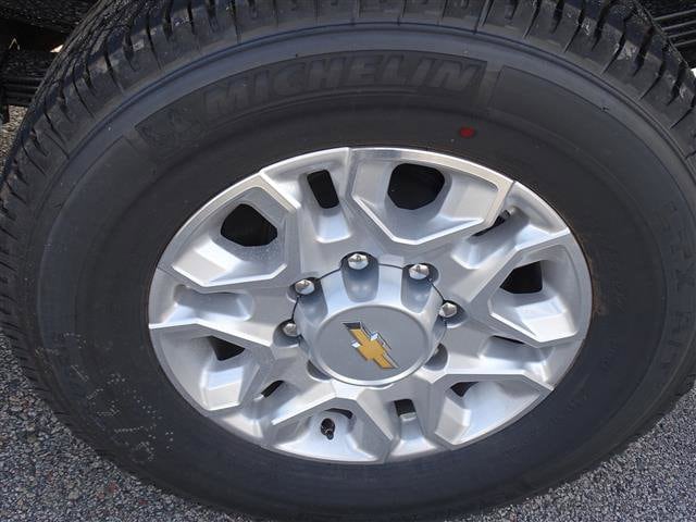 2025 Chevrolet Silverado 3500 HD LT - Photo 6