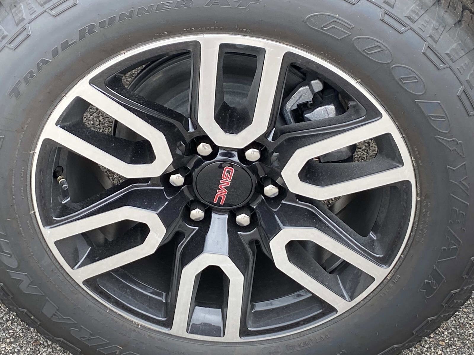 2026 Gmc Sierra 1500 AT4 photo 3