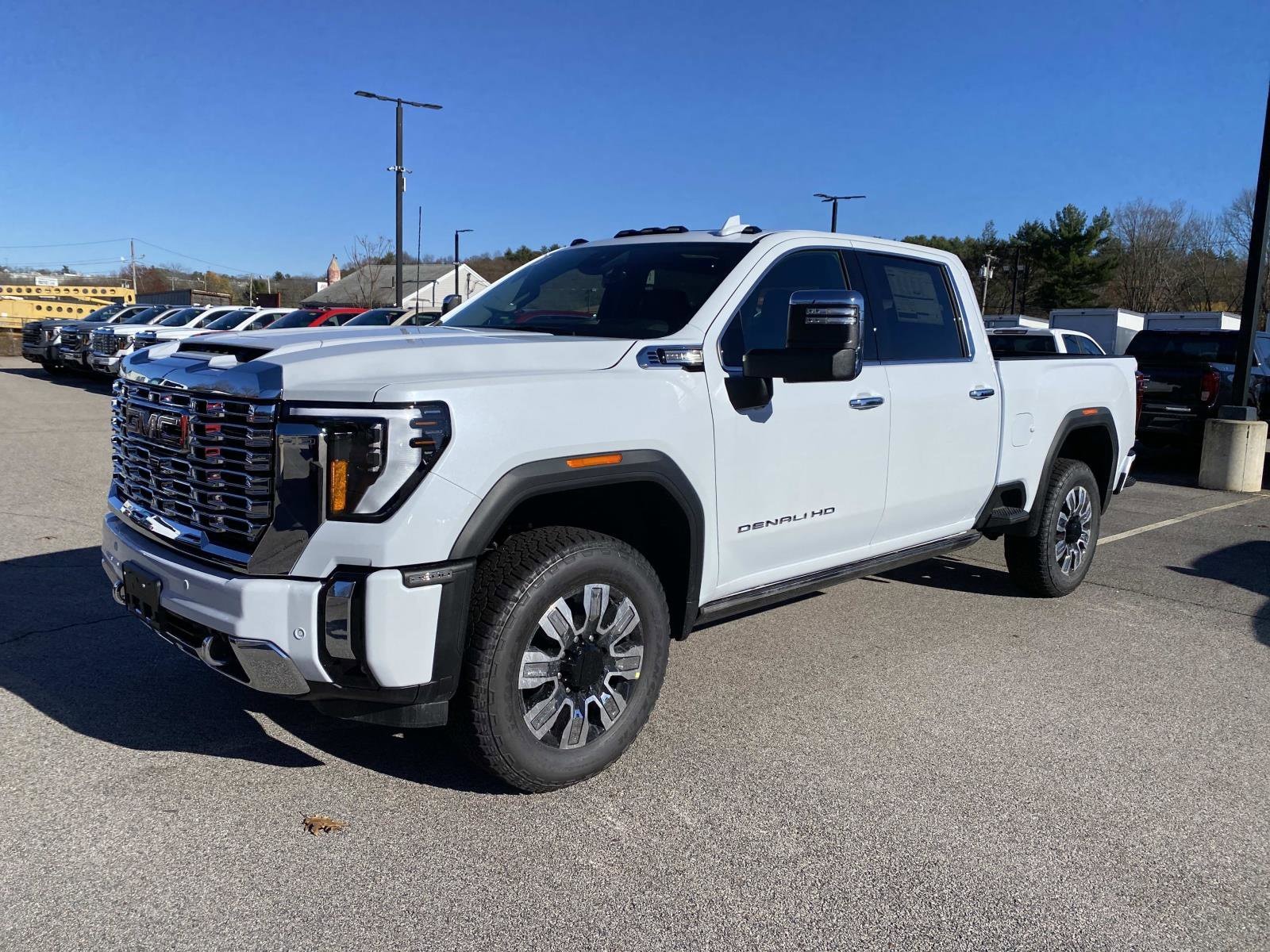 2026 GMC Sierra 2500HD Denali's photo