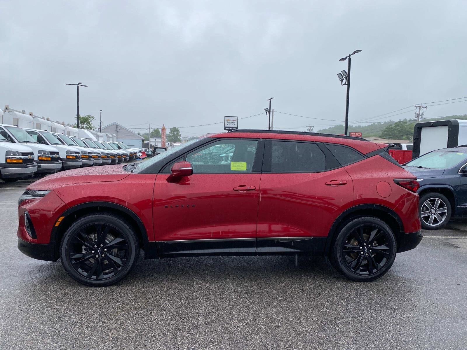 2021 Chevrolet Blazer RS photo 2