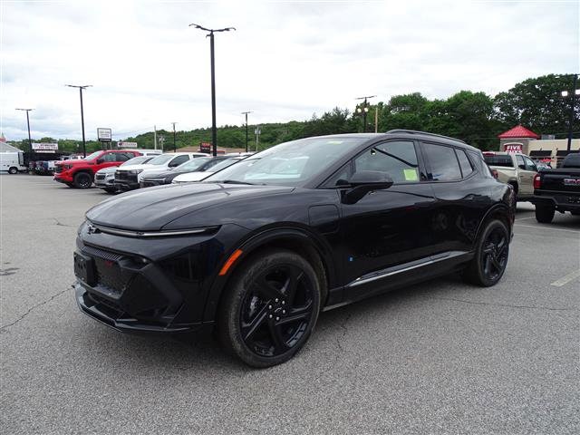 2024 Chevrolet Equinox EV Launch Edition's photo