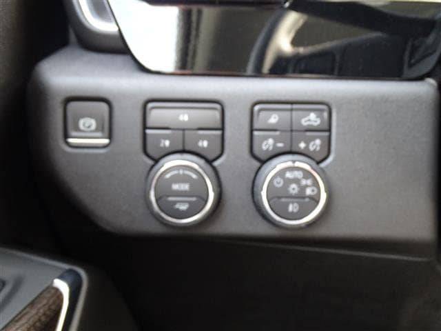 2025 Chevrolet Silverado 3500 HD LT - Photo 16
