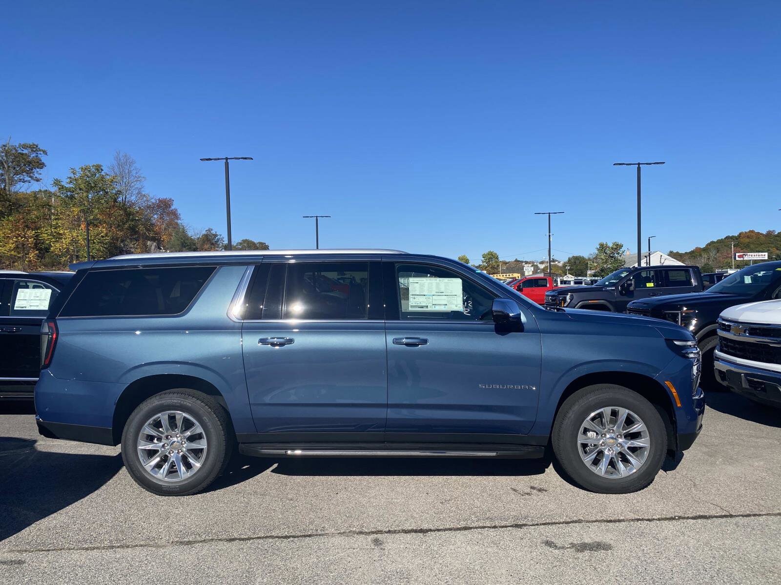 2026 Chevrolet Suburban Premier photo 2