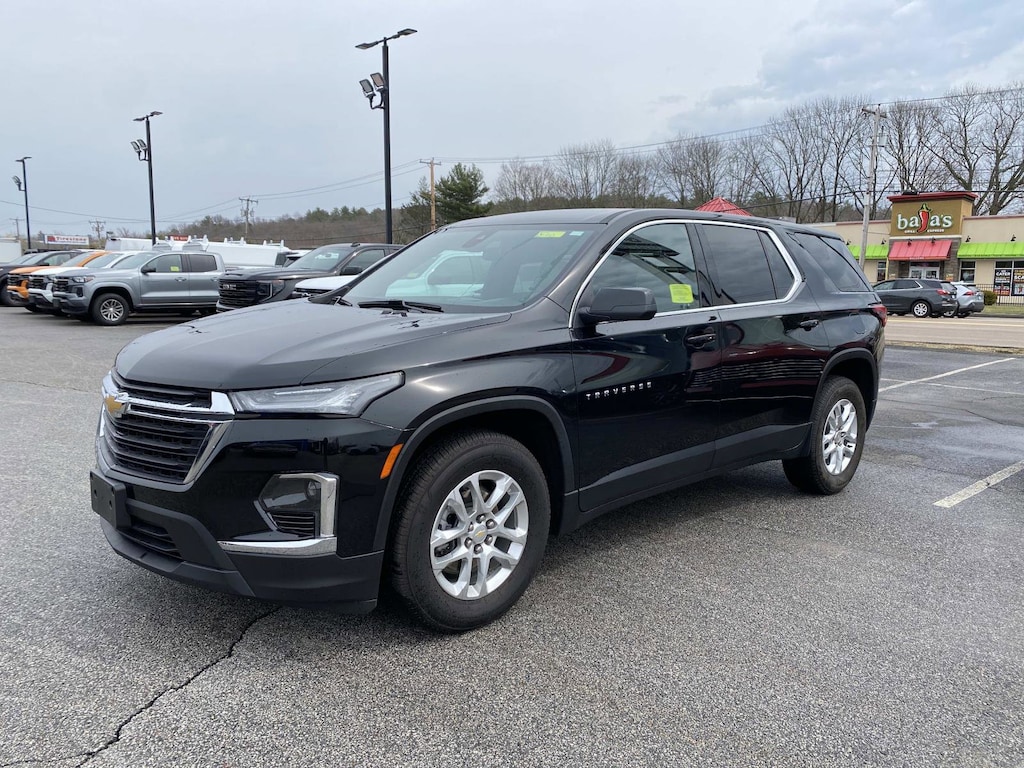 Used 2024 Chevrolet Traverse Limited LS SUV