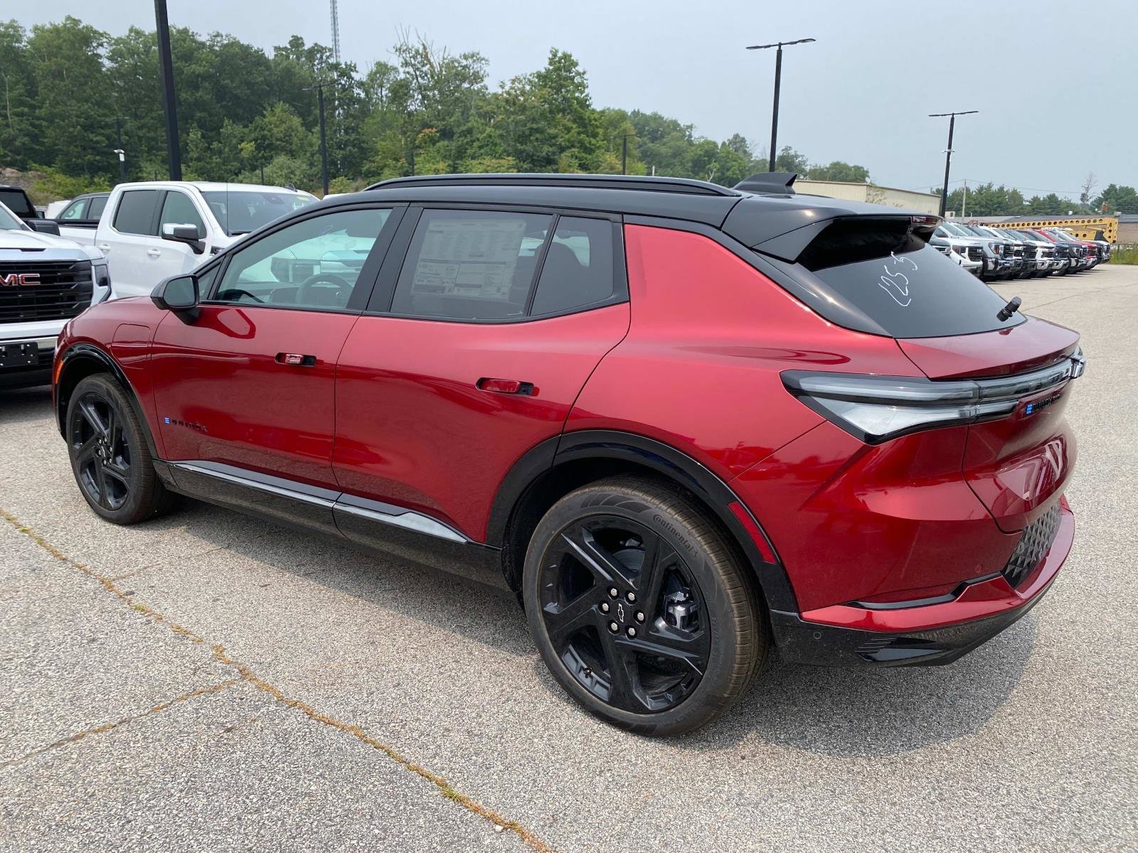 2025 Chevrolet Equinox EV 3RS photo 3