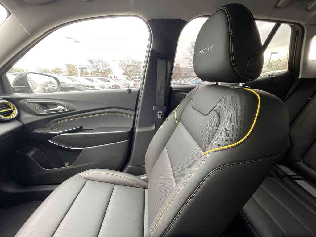 2026 Chevrolet Trax Activ - Photo 11